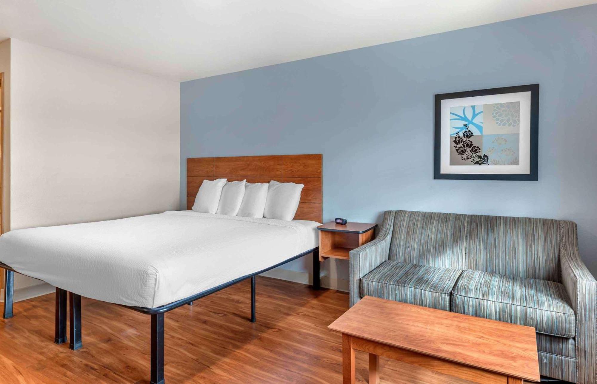Extended Stay America Select Suites - Wichita - Airport エクステリア 写真
