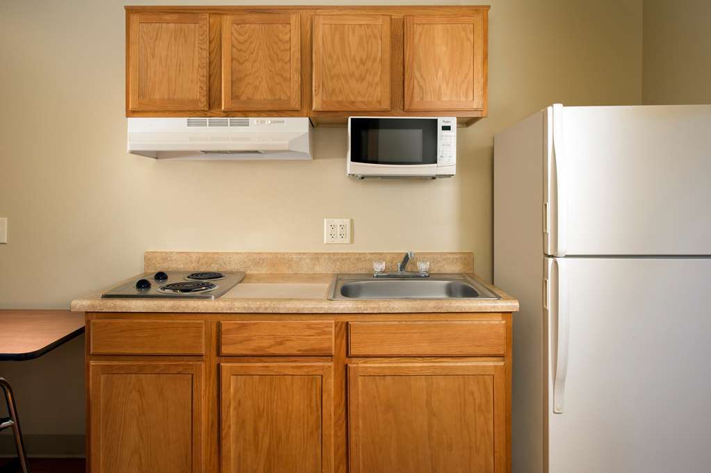 Extended Stay America Select Suites - Wichita - Airport 部屋 写真
