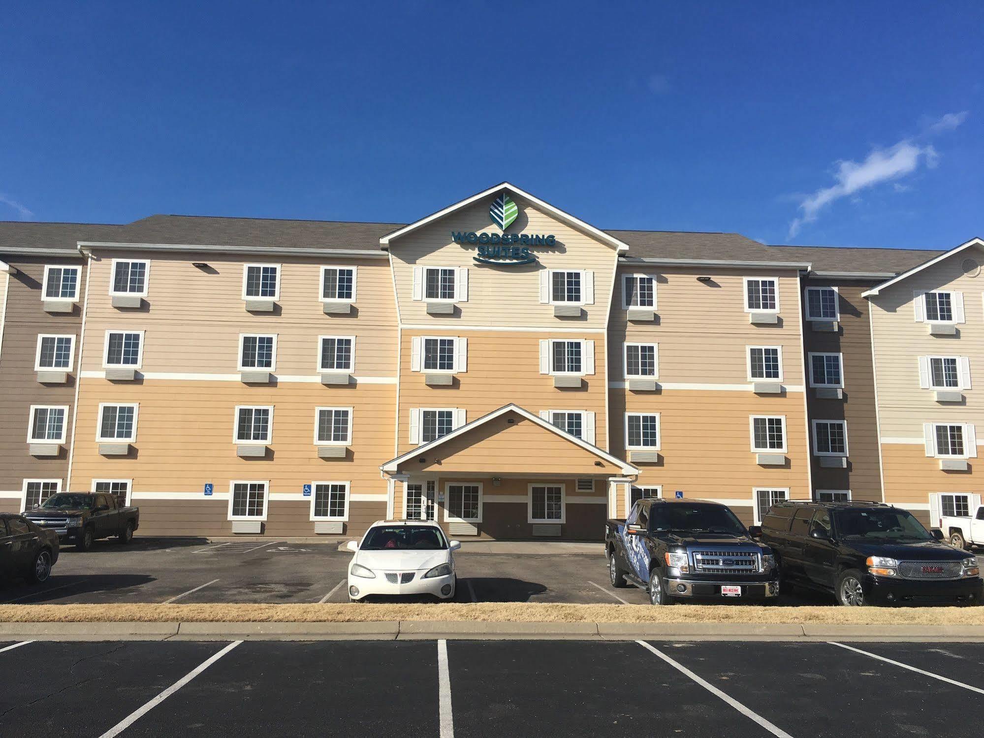 Extended Stay America Select Suites - Wichita - Airport エクステリア 写真